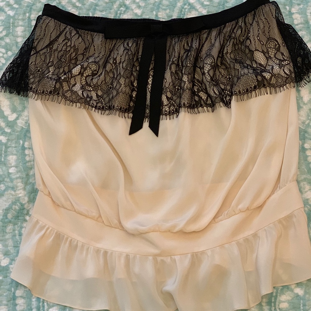 Tiff by Tt strapless blouse